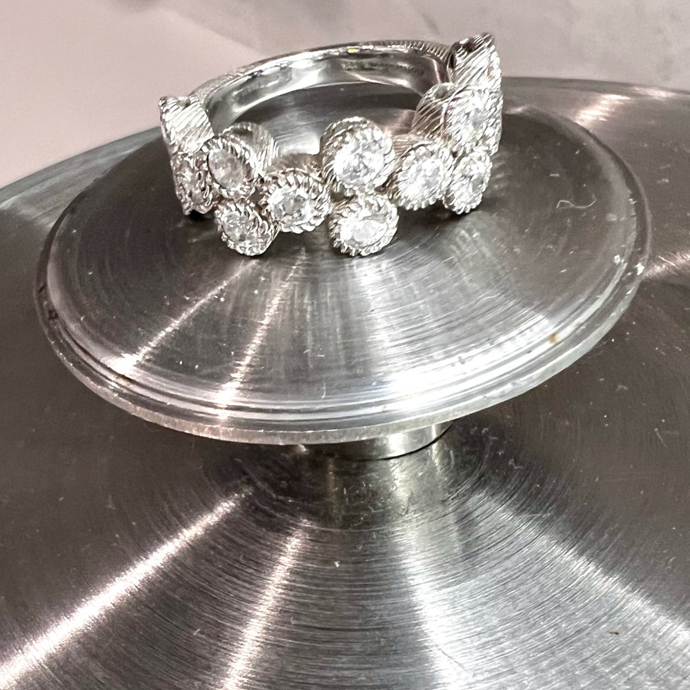 JUDITH RIPKA  SIZE 7 RING - Picture 3 of 11